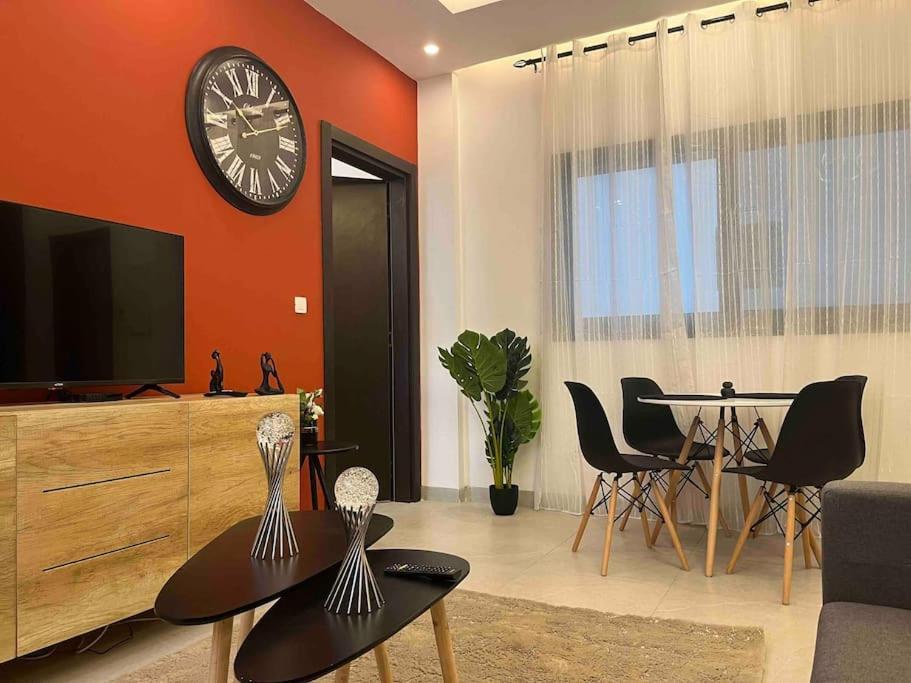 Luxueux Appartements - 2 Pieces Ou 4 Pieces - Quartiers Prises D'Almadies Et Ngor" Dakar Luaran gambar