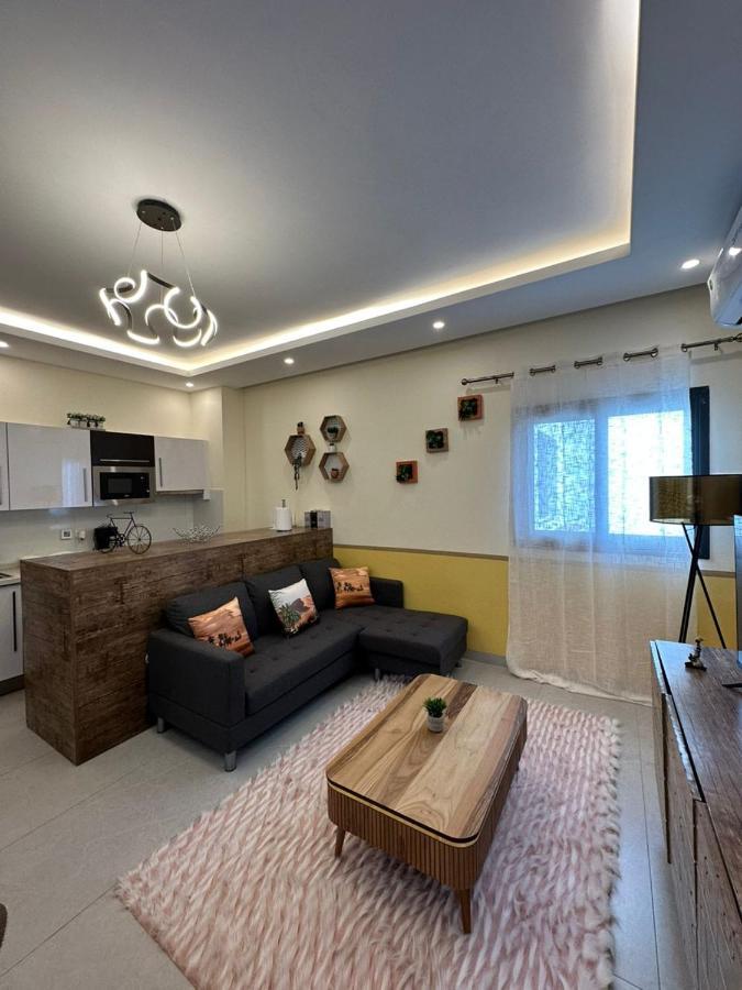 Luxueux Appartements - 2 Pieces Ou 4 Pieces - Quartiers Prises D'Almadies Et Ngor" Dakar Luaran gambar