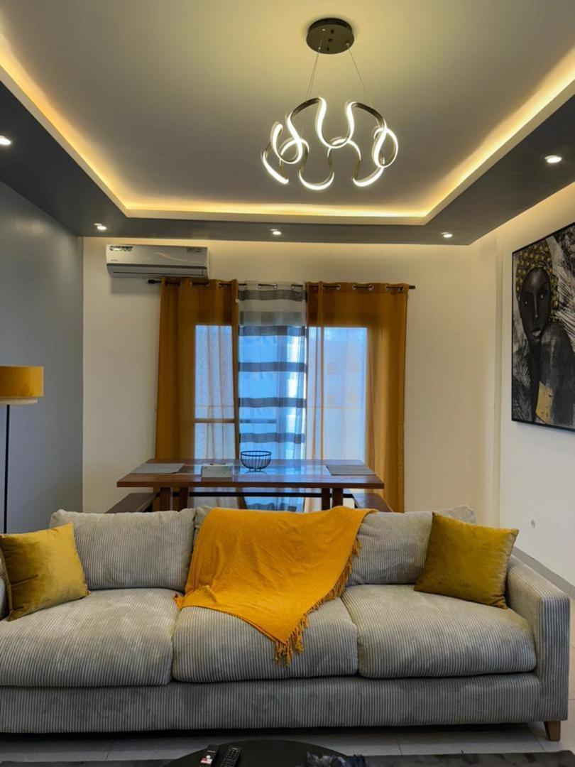 Luxueux Appartements - 2 Pieces Ou 4 Pieces - Quartiers Prises D'Almadies Et Ngor" Dakar Luaran gambar