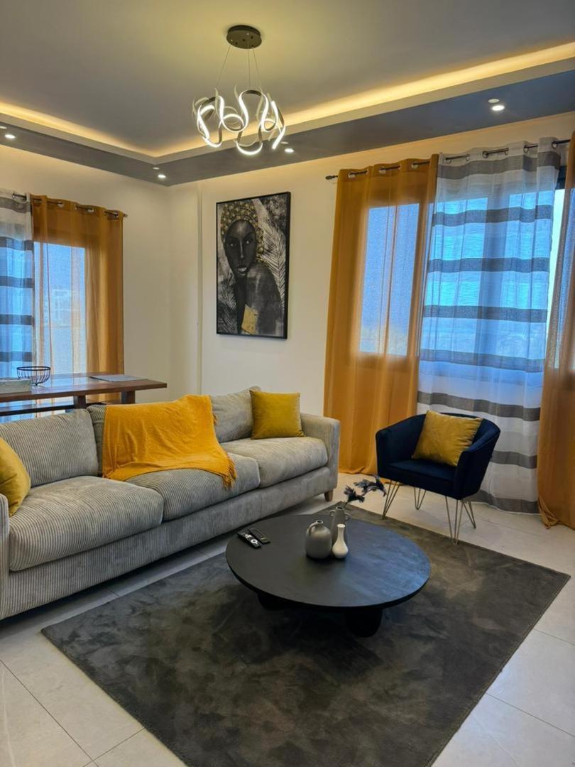 Luxueux Appartements - 2 Pieces Ou 4 Pieces - Quartiers Prises D'Almadies Et Ngor" Dakar Luaran gambar