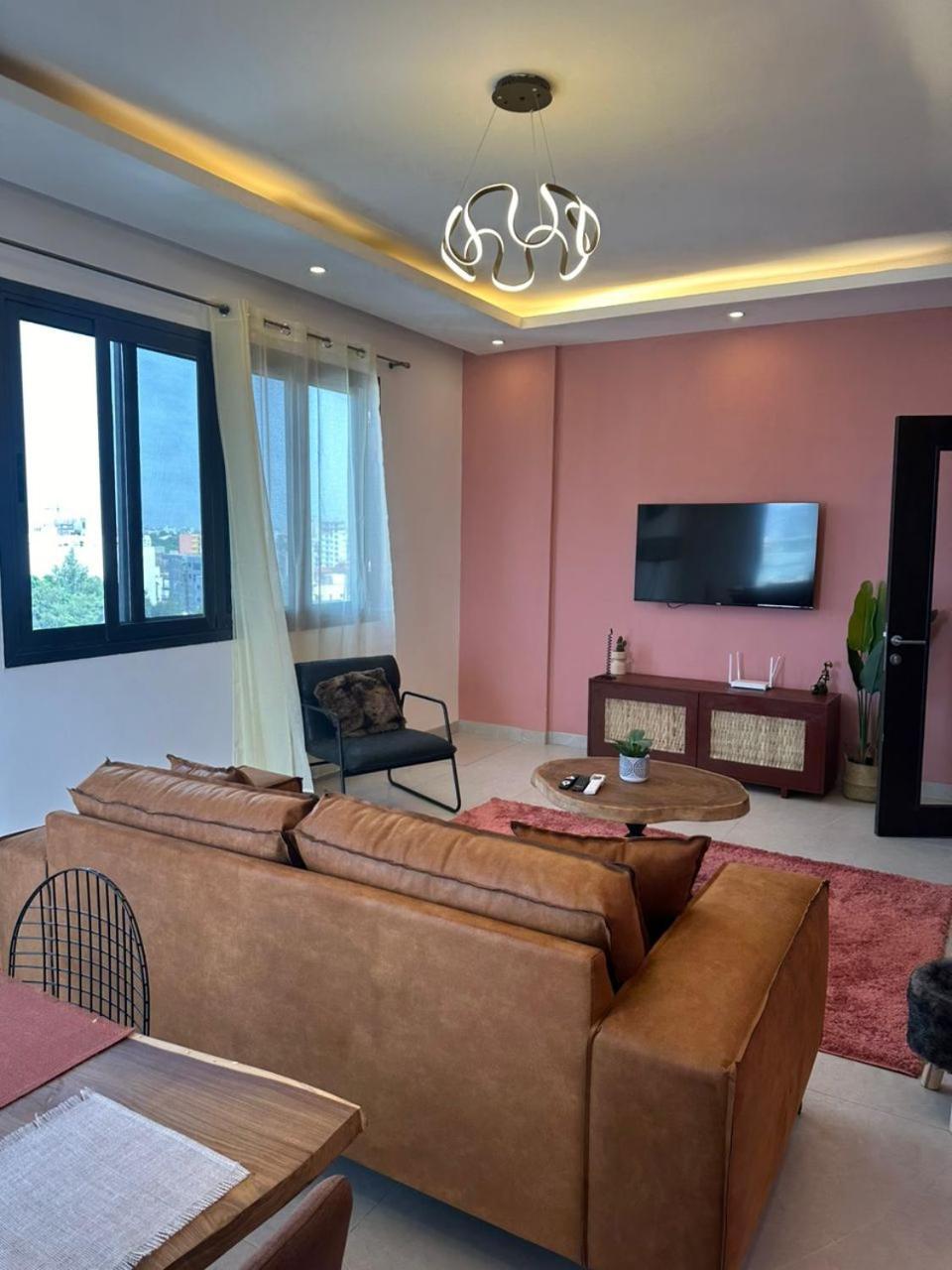 Luxueux Appartements - 2 Pieces Ou 4 Pieces - Quartiers Prises D'Almadies Et Ngor" Dakar Luaran gambar