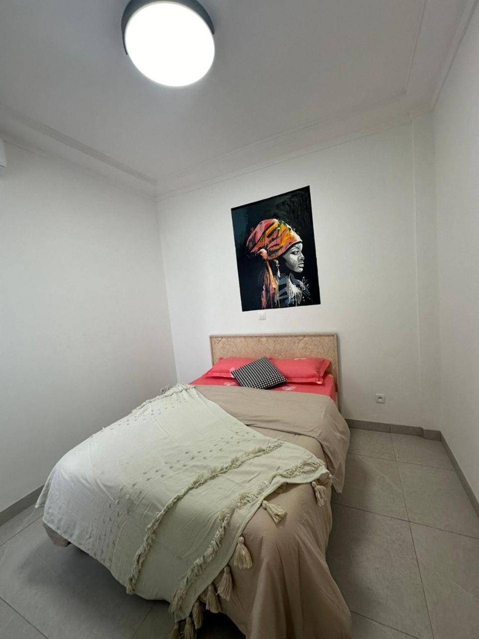 Luxueux Appartements - 2 Pieces Ou 4 Pieces - Quartiers Prises D'Almadies Et Ngor" Dakar Luaran gambar