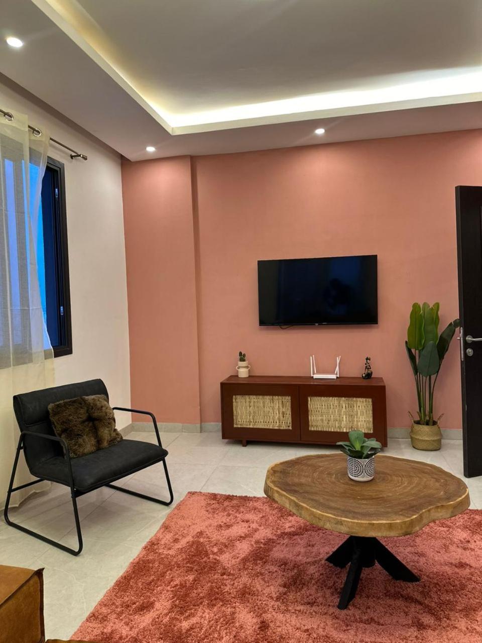 Luxueux Appartements - 2 Pieces Ou 4 Pieces - Quartiers Prises D'Almadies Et Ngor" Dakar Luaran gambar
